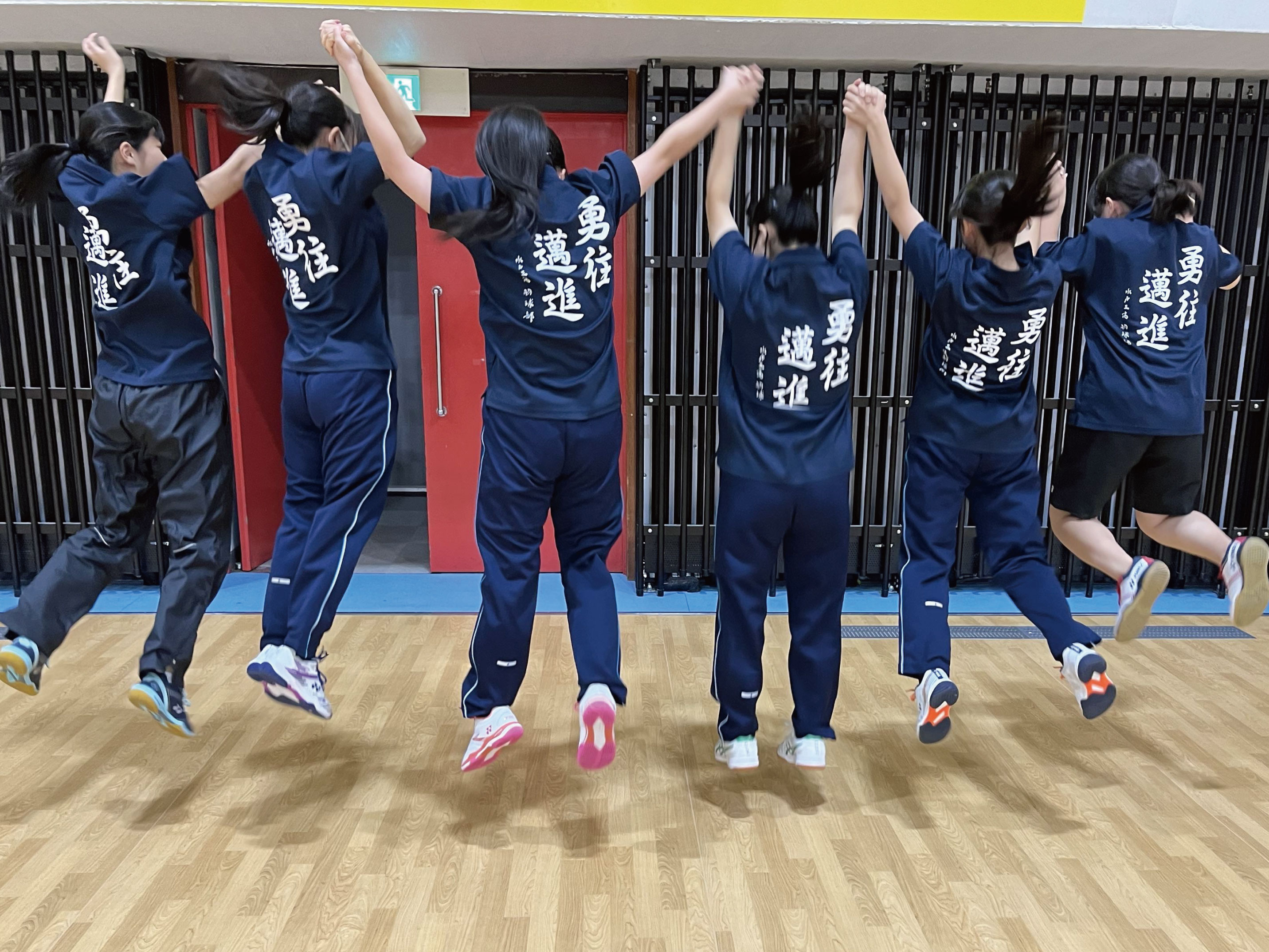 岐阜県C中学校ソフトテニス部様